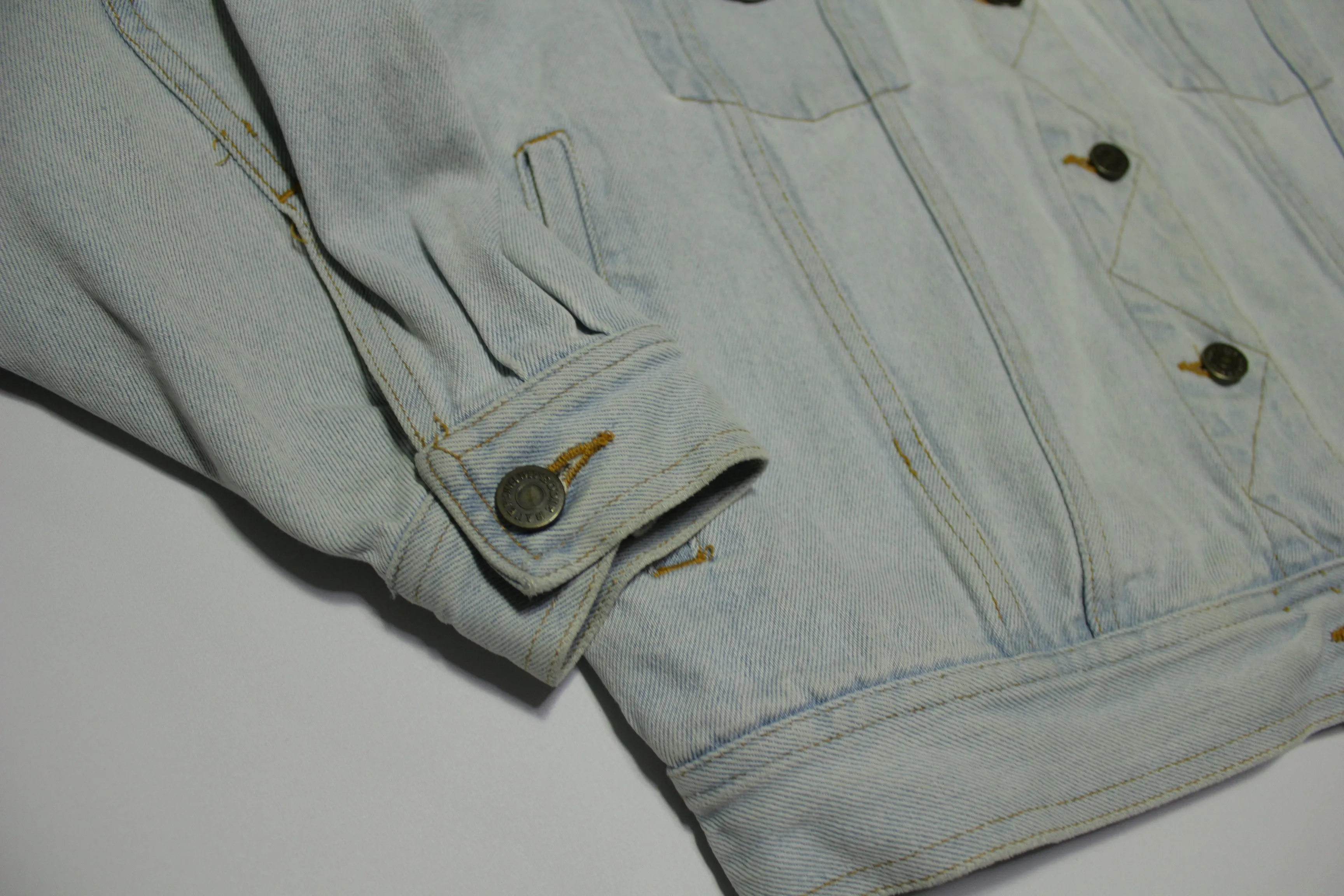 Eddie Bauer Vintage 90s Denim Trucker Jean Jacket