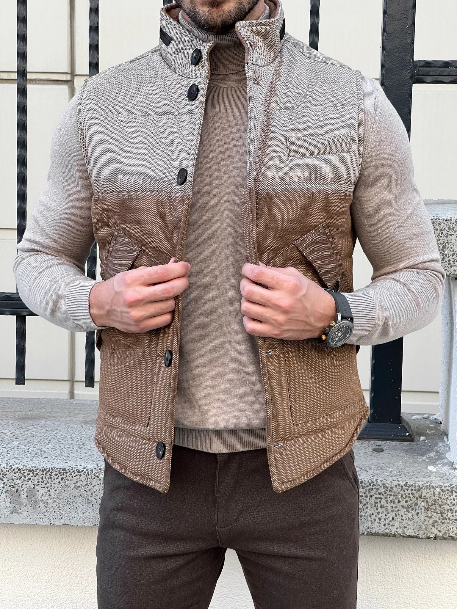 Inflatable Down Pocket Beige Vest