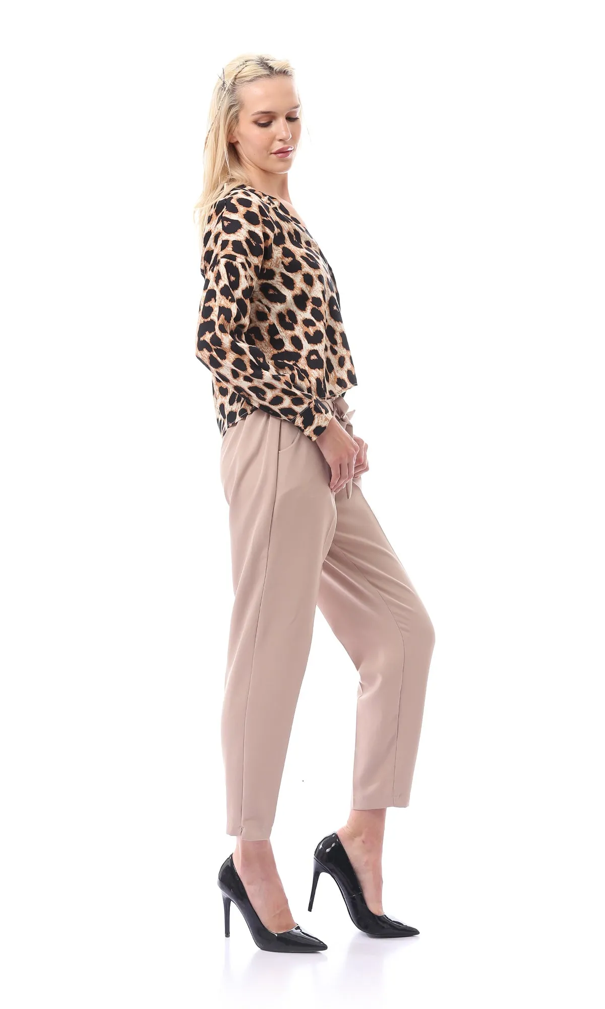 O168861 Front Zipper With Pockets Dark Nude Classic Pants