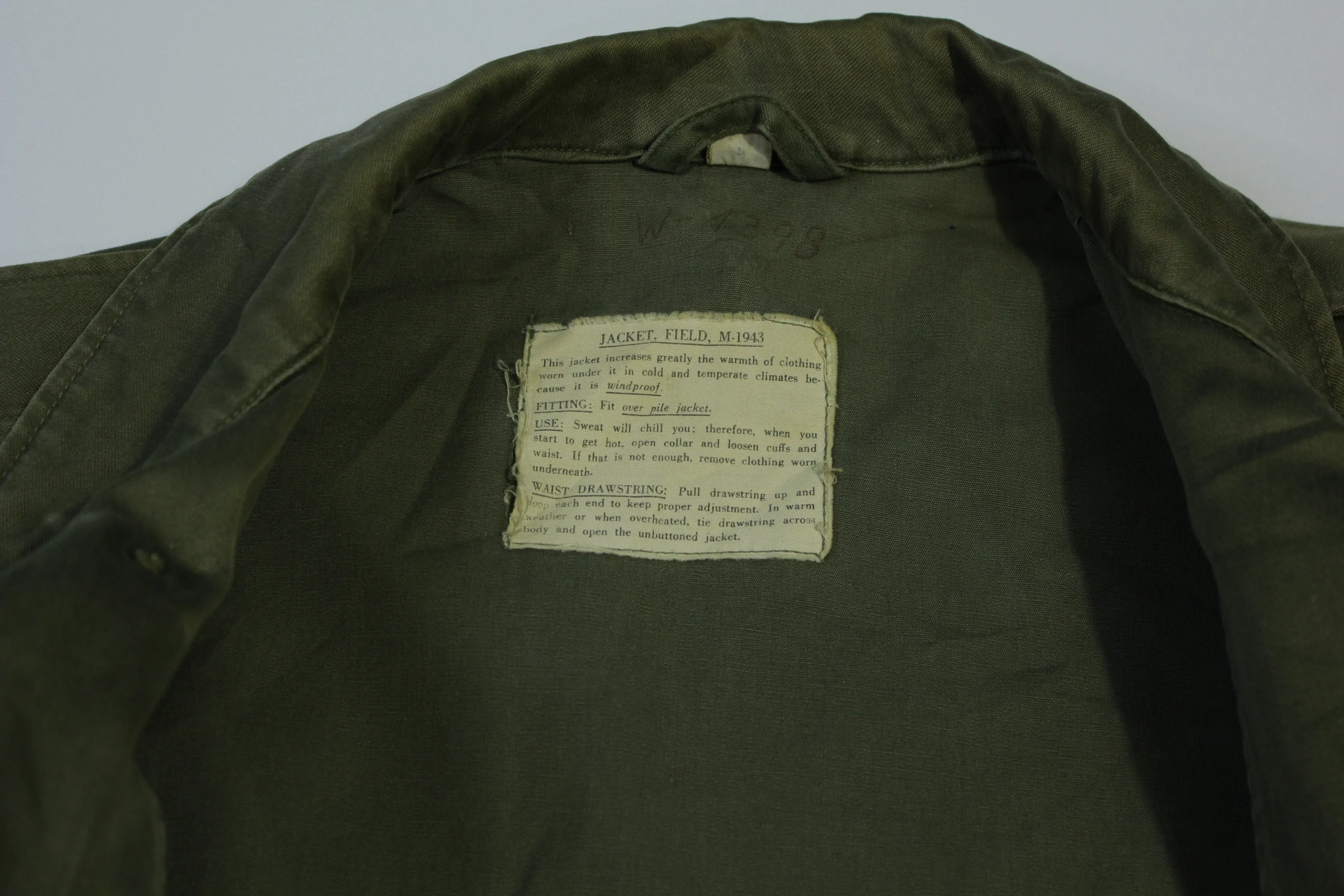 Original WWII US ARMY M-1943 M43 Combat Big Pocket Field Jacket 38R