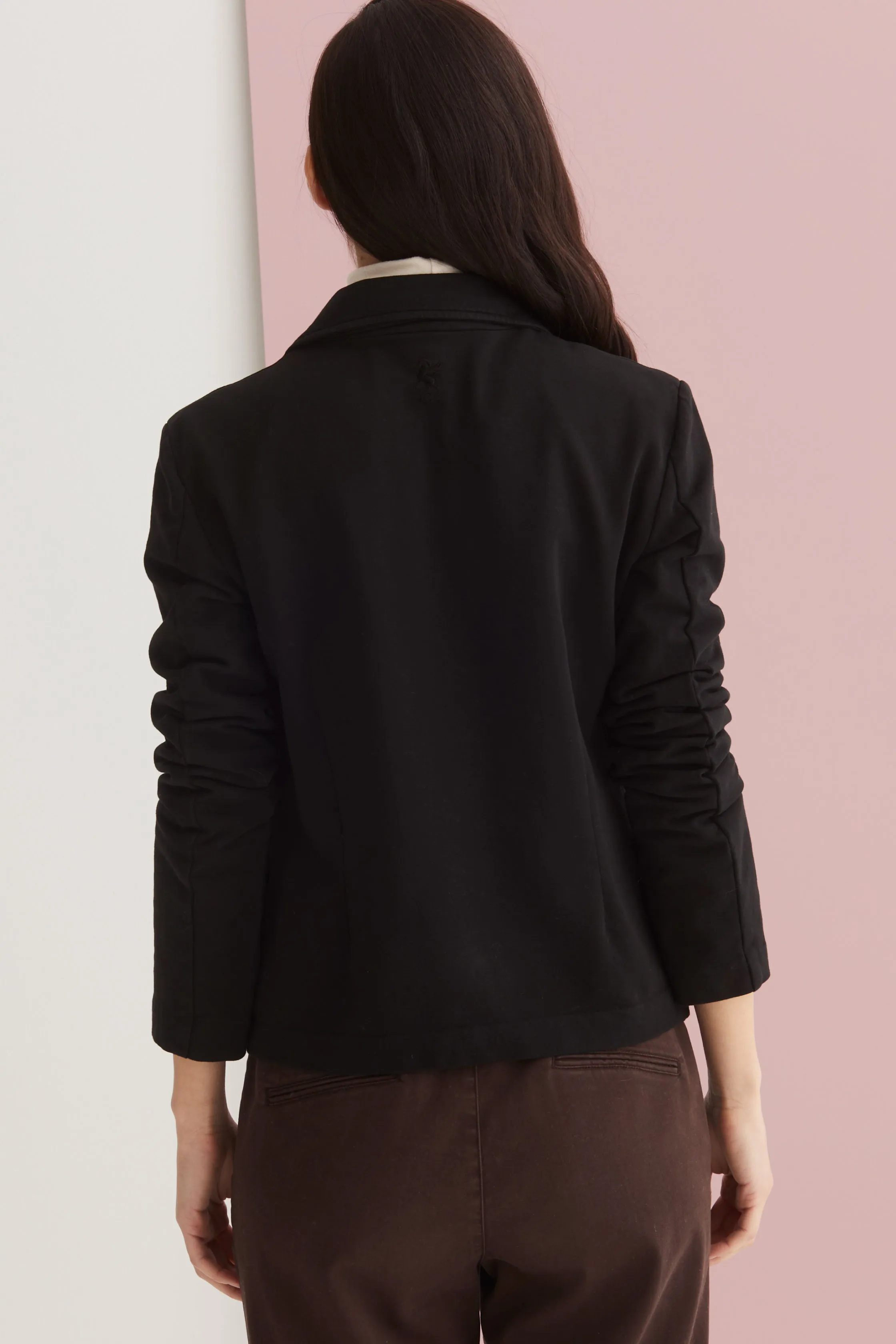 Single-Breasted Short-Line Blazer in Cotton Garment Dyed 57NU 2261