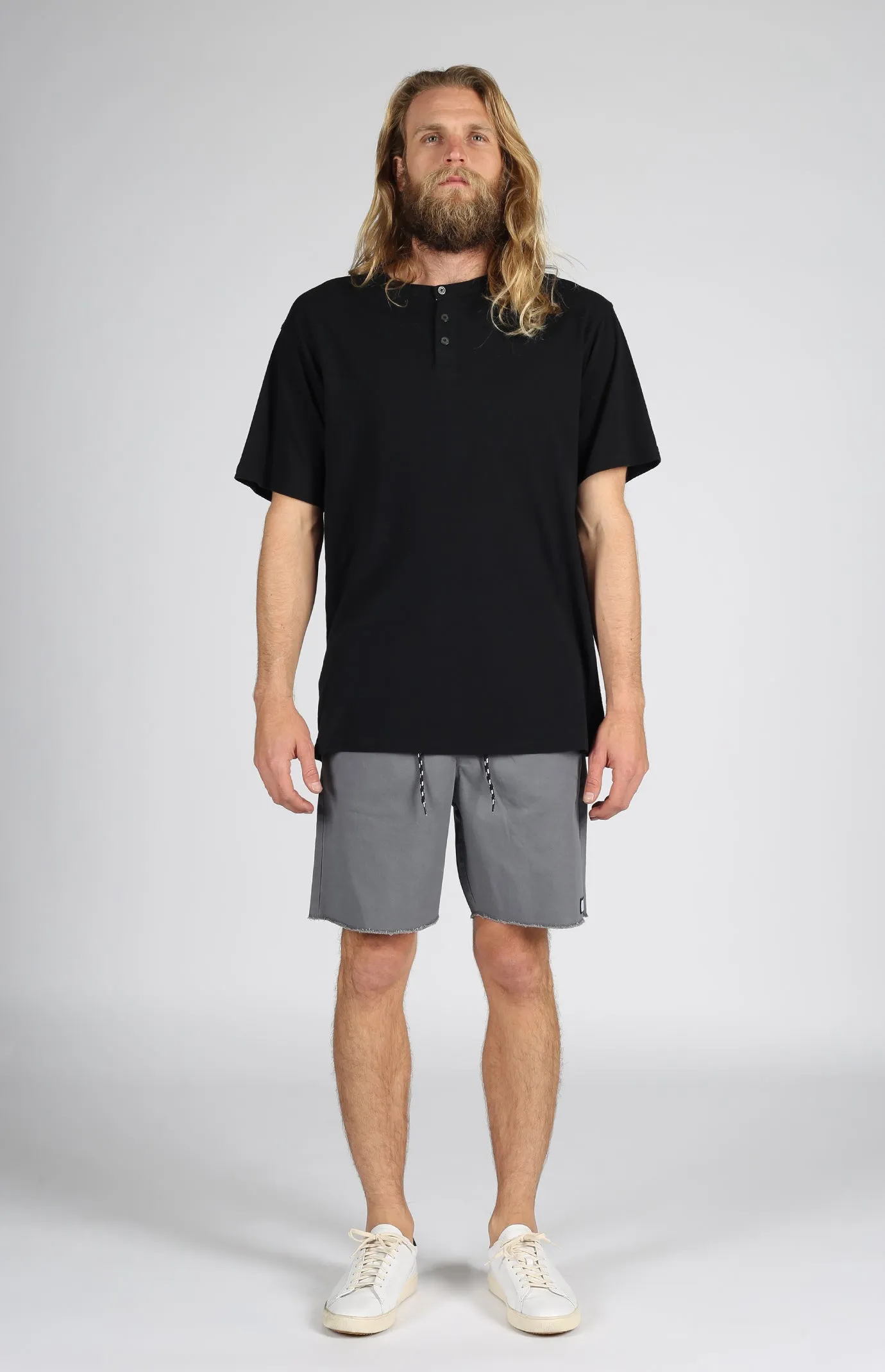 Weekday Short 2.0 | Charcoal