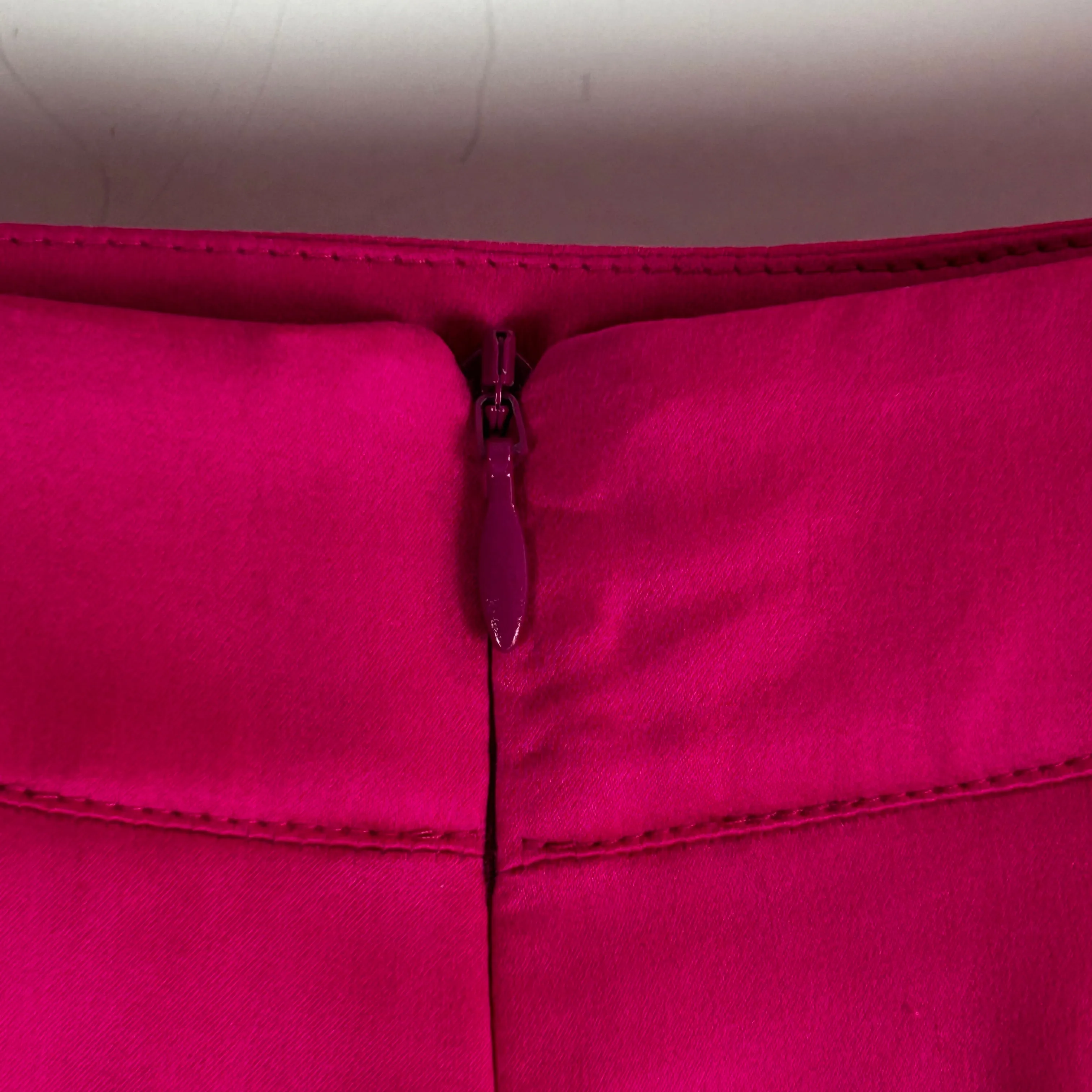 Worme Brand New 360 Fuchsia Washed Silk Crop Pants M